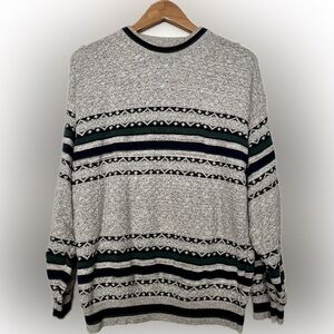 Van Heusen Gray and Green Crewneck Sweater